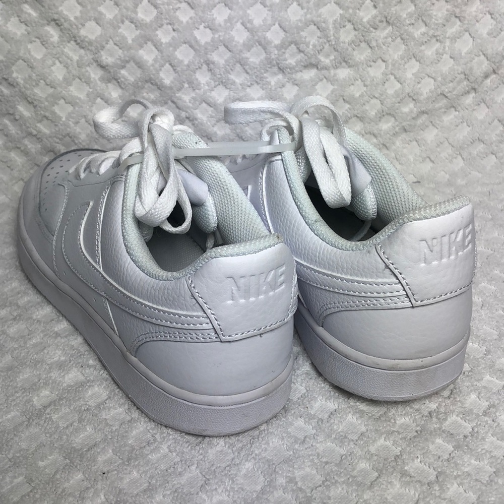Nike Court Vision Low Sneaker Size 8 - Picture 4 of 6